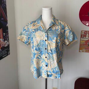 Retro Aloha Republic Blue and Yellow Hawaiian Floral Casual Button Up Blouse